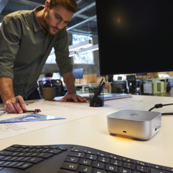 HP STORE 3PL klawiatura Dom/Biuro USB QWERTY Czarny